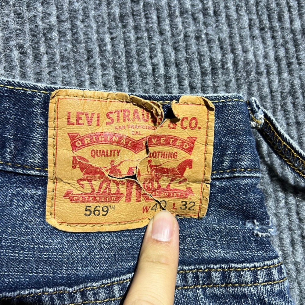 Levis 569 Loose Straight Jeans Mens 40x32 Blue Denim Baggy Distressed Casual - Picture 6 of 12